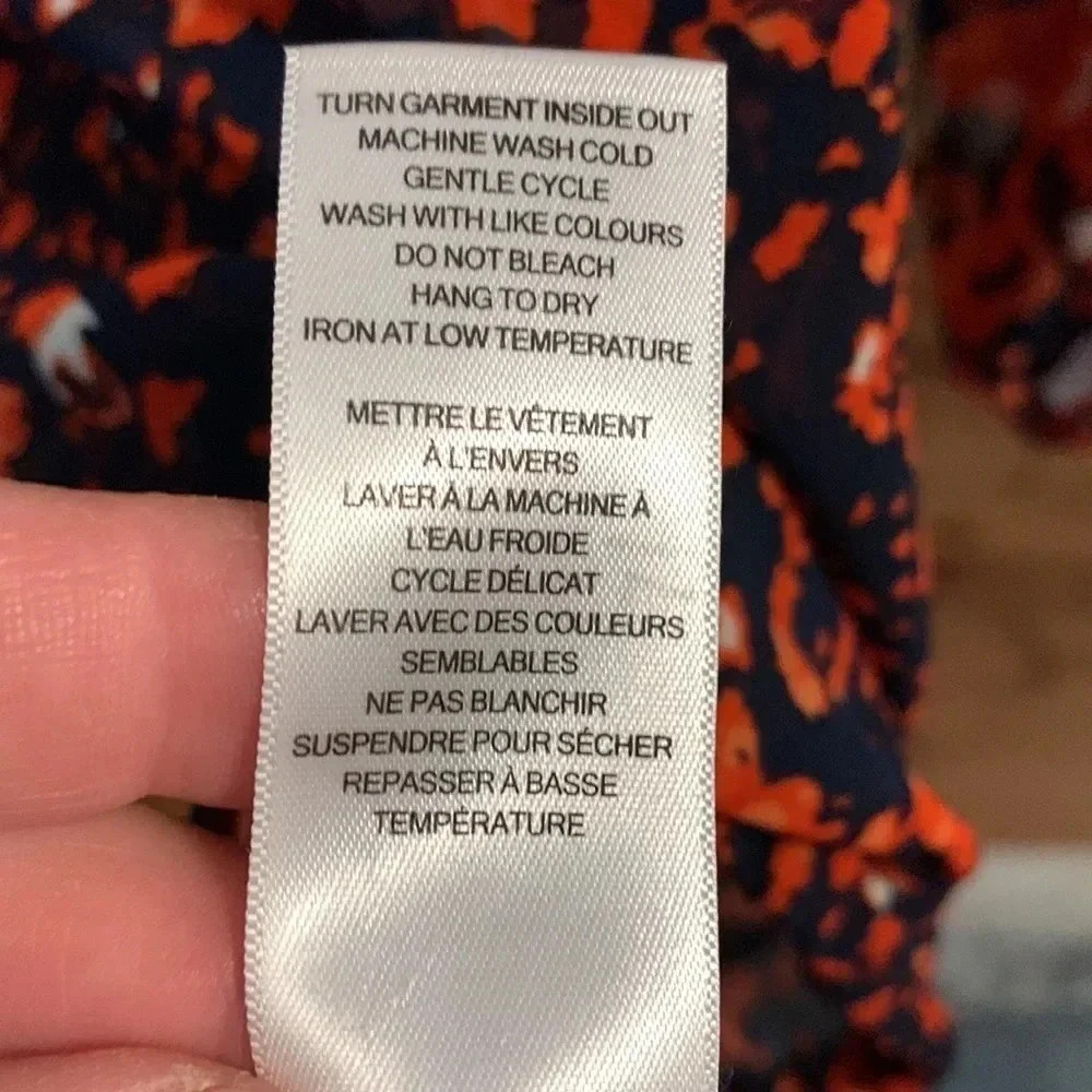 Cleo  L - Picture 8 of 8